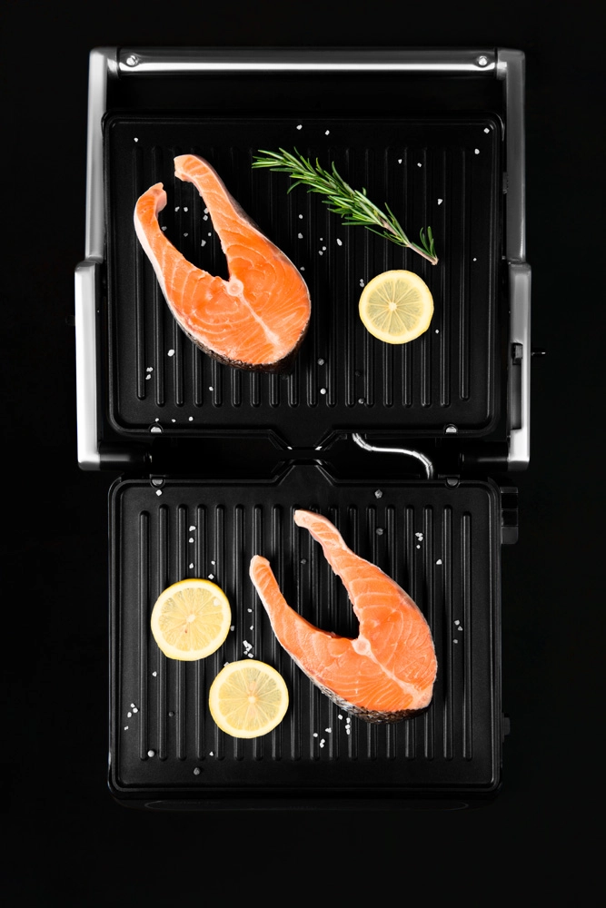 Polaris PGP 1102D gril-pressi xususiyatlar