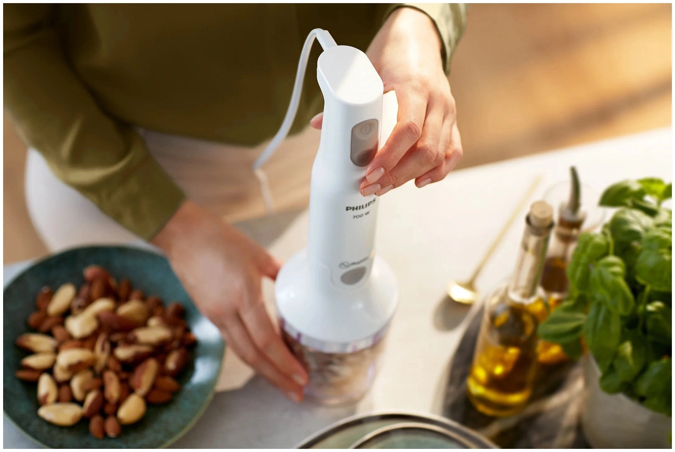 Philips HR2545 Daily Collection blenderi xususiyatlar