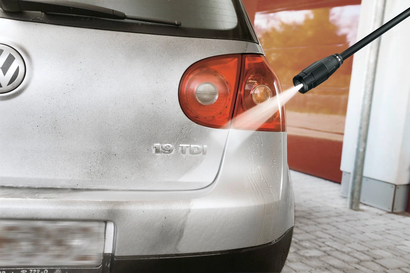 Мойка высокого давления Karcher K 4 Classic 1800BT (1.679-420.0) купить