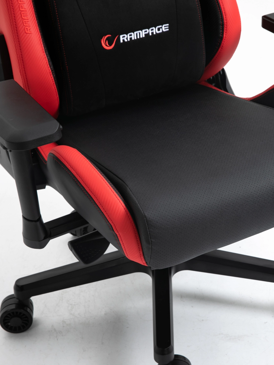 Rampage KL-R15 Black/Red o&lsquo;yin kreslosi (37638) rasm bilan