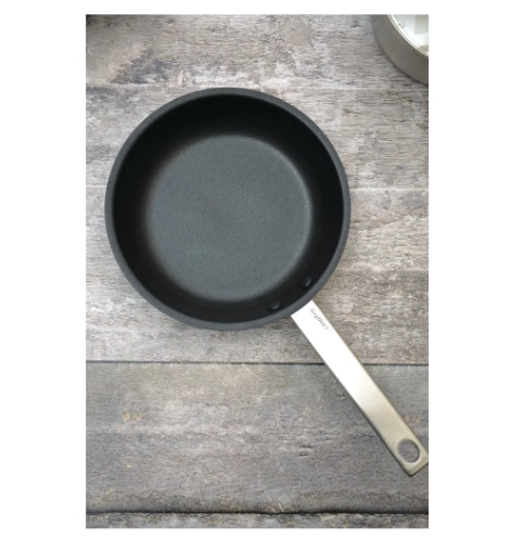 BergHOFF yopishmaydigan qoplamali tovasi, 24 sm arzon