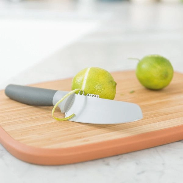 Berghoff Leo sabzavotlar va ziravorlar uchun pichog'i, 11 sm, 3950043 bo'lib to'lash