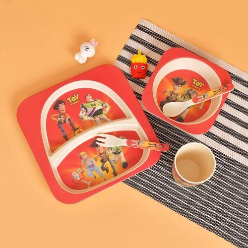 Bolalar uchun bambukdan ishlangan ECO idishlar to‘plami (5 buyumli) bo'lib to'lash