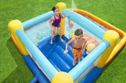 Надувной игровой центр "Beach Bounce" с разбрыз. Bestway 53381 онлайн