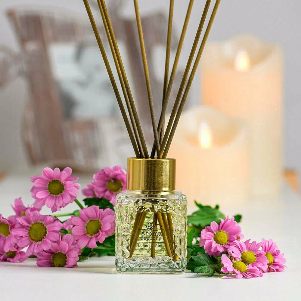 Ароматический диффузор в стеклянном флаконе Aroma Republic  Ароматический диффузор в стеклянном флаконе Aroma Republic "№51 Secret grove" 50 мл быстрая доставка