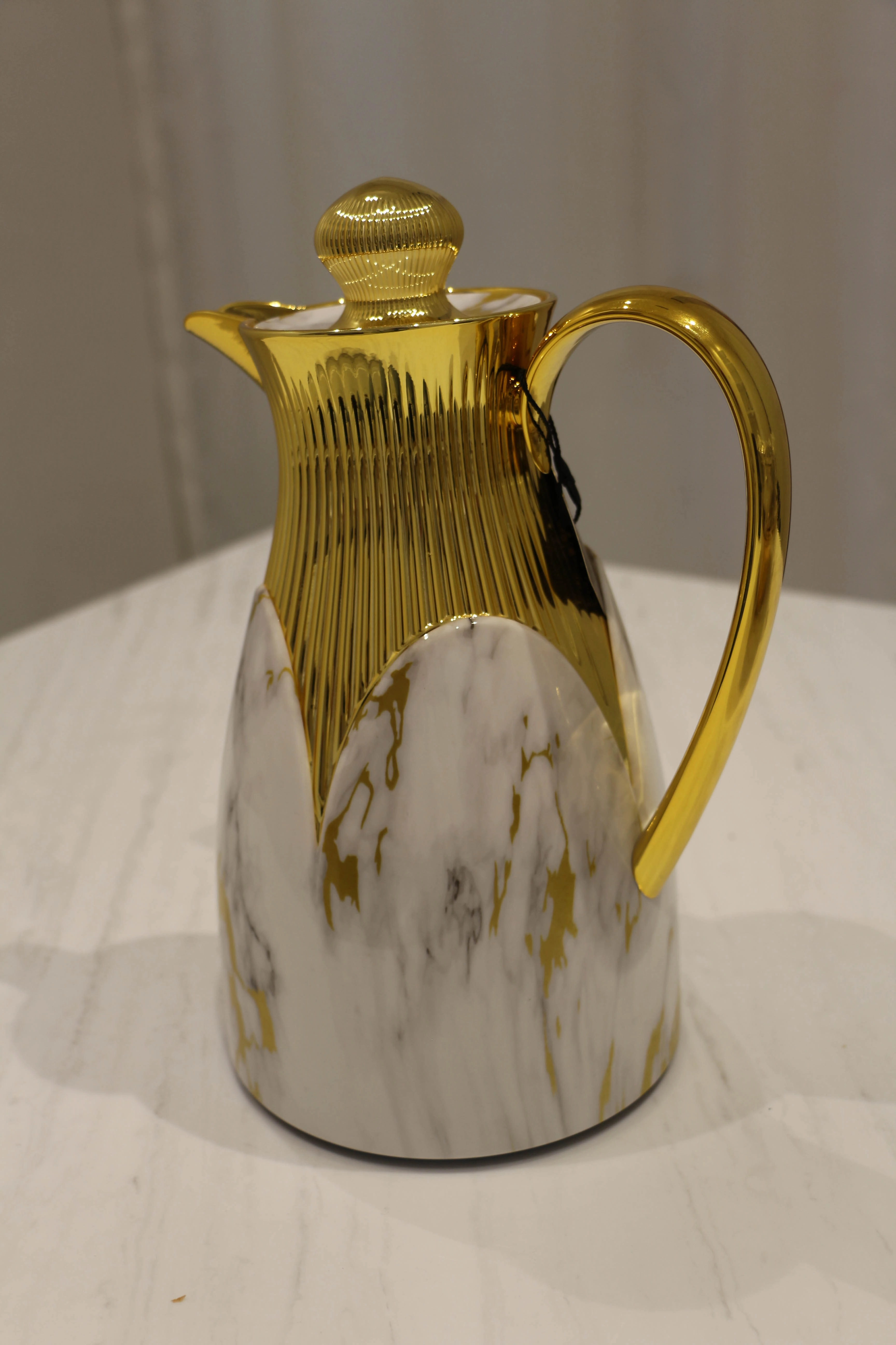 Feenik JN-2110 1L termo-choynagi (White) sotib olish