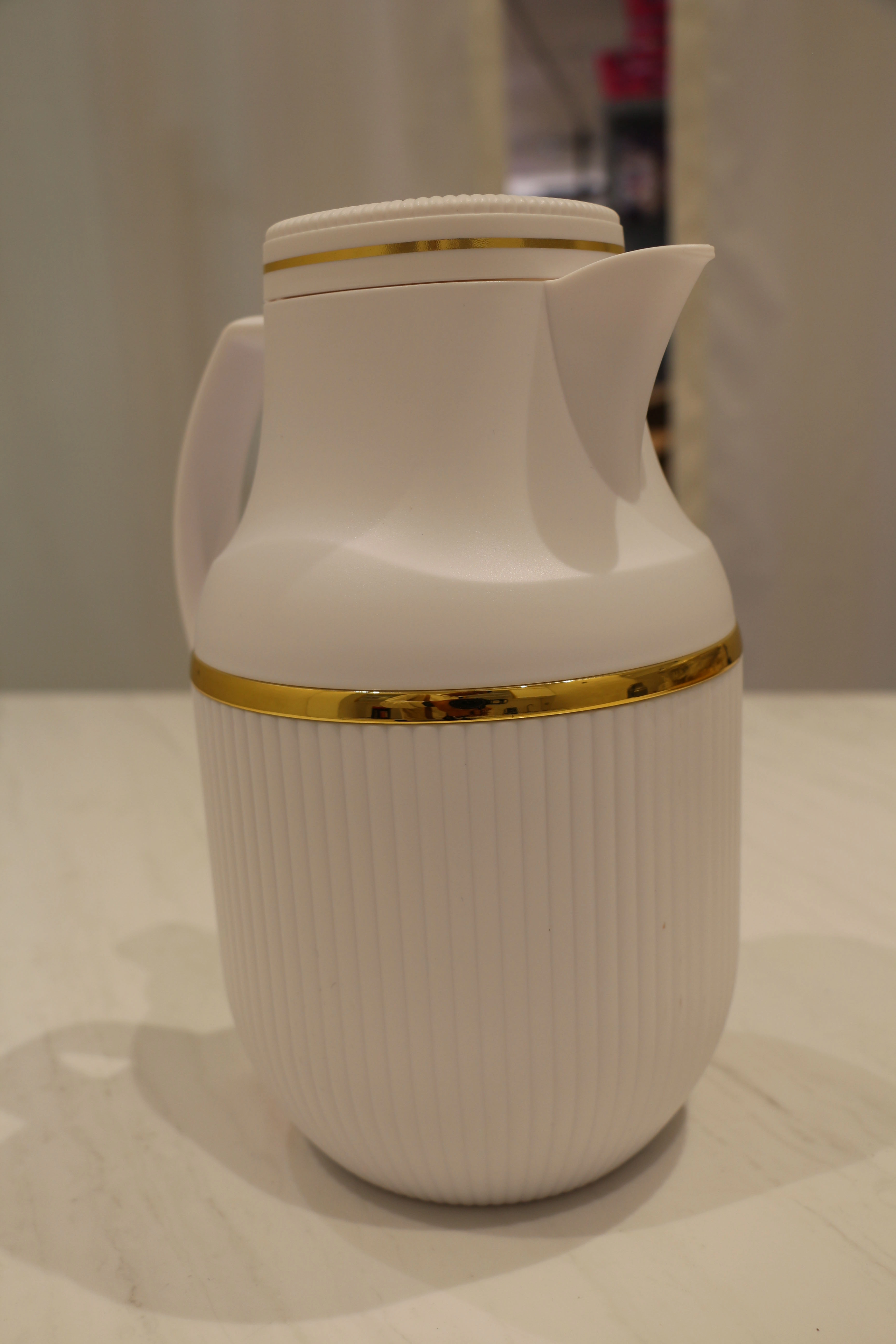 Термочайник Feenik HF-100 1L (White) в Узбекистане