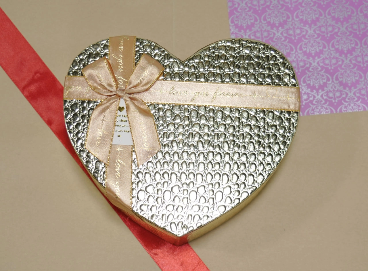 Совға учун тўплам. Ажойиб нарх ва етказиб бериш бепул. (139.000, Ажойиб шоколад, Совғабоп қути) в Узбекистане