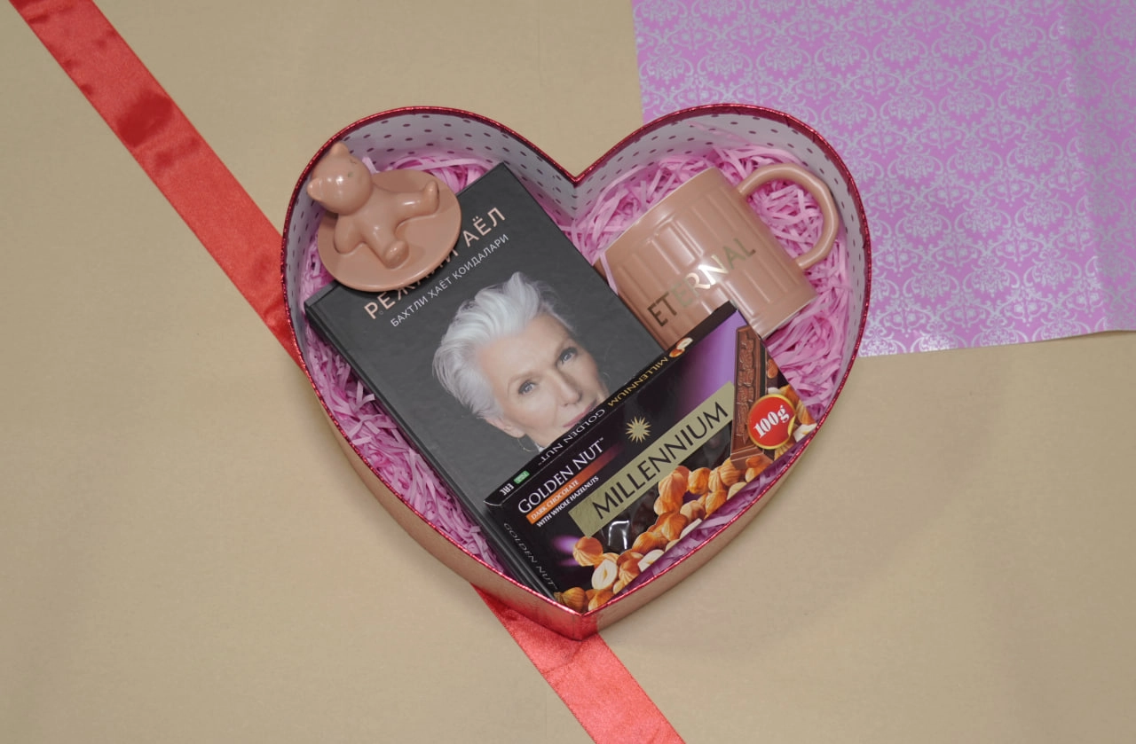 Совға учун тўплам. Ажойиб нарх ва етказиб бериш бепул. (369.000, Ажойиб бакал, Совғабоп қути) с фото