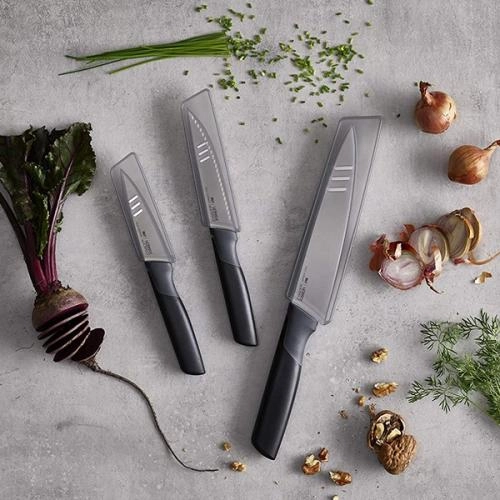 Набор ножей в чехлах Joseph Joseph Elevate 3 шт. 10528 недорого