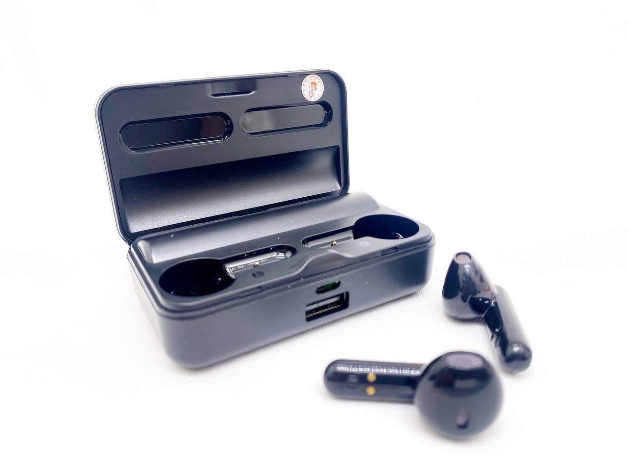 Беспроводные наушники Earbuds Solar Q6 синий недорого