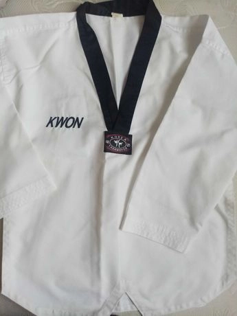 Taekvondo KWON uchun kimono, qora sotib olish