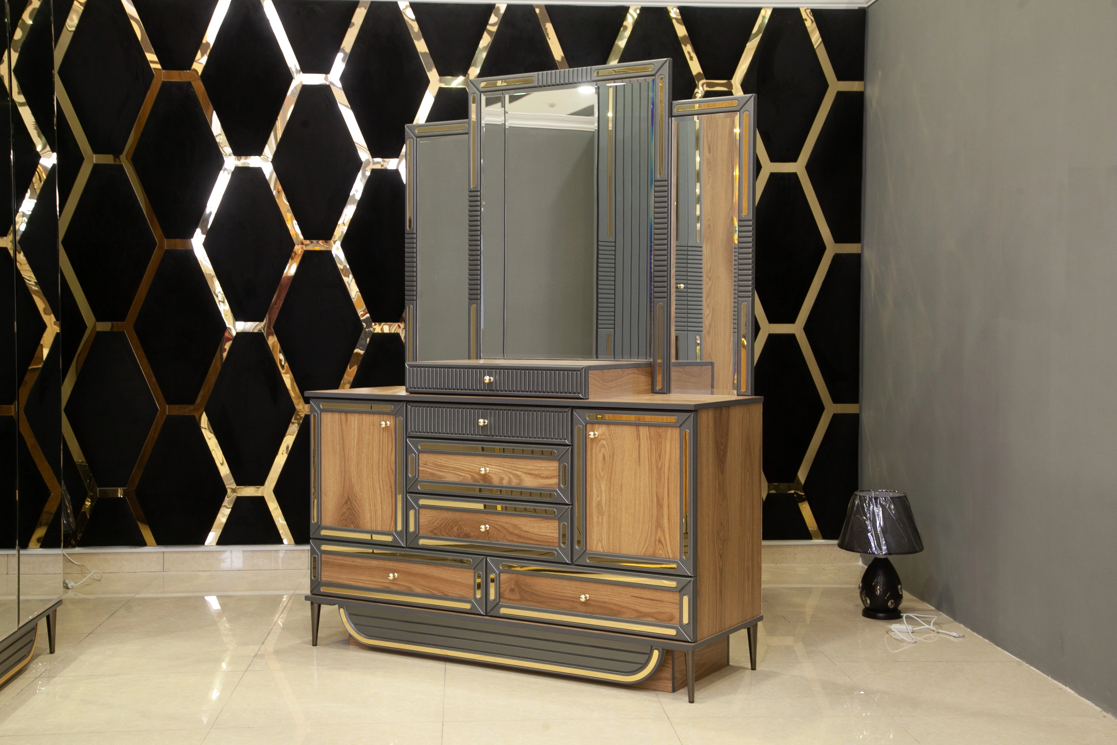 Yotoqxona to'plami BURSA bo'lib to'lash