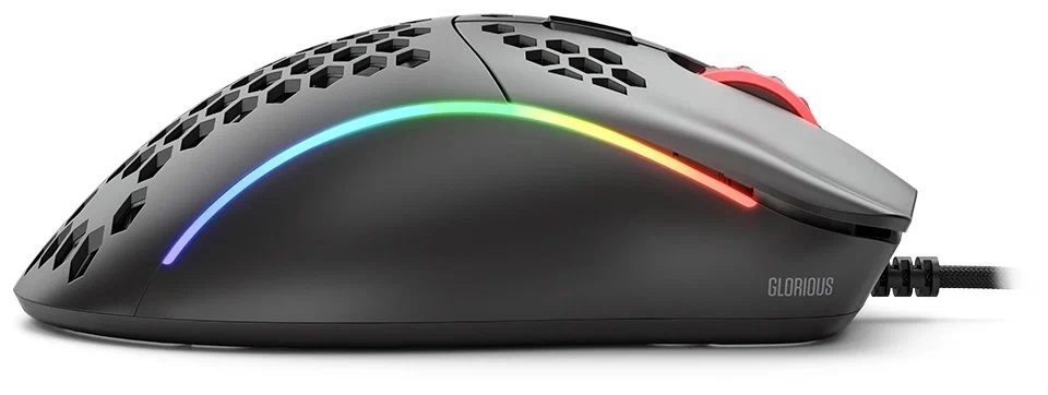 Glorious Model D Minus, Matte qora sichqonchasi O'zbekistonda