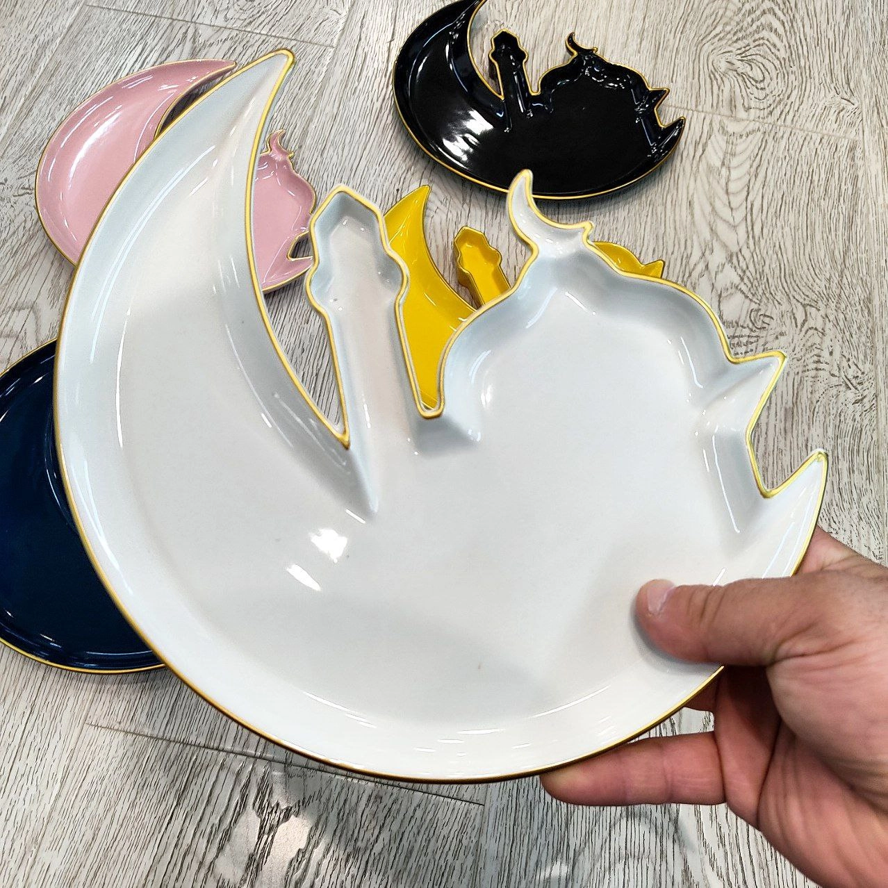 «Eid Mubarak» Oy, 26 sm (chinni) idishi O'zbekistonda