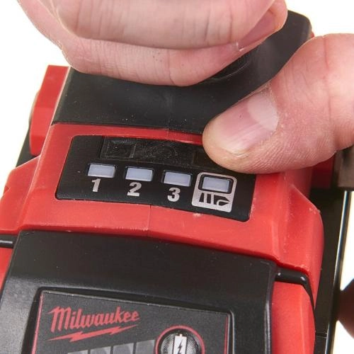 Аккумуляторный импульсный винтоверт MILWAUKEE M18 FID2-0Х (4933464087) - фото №6 Аккумуляторный импульсный винтоверт MILWAUKEE M18 FID2-0Х (4933464087) рассрочка