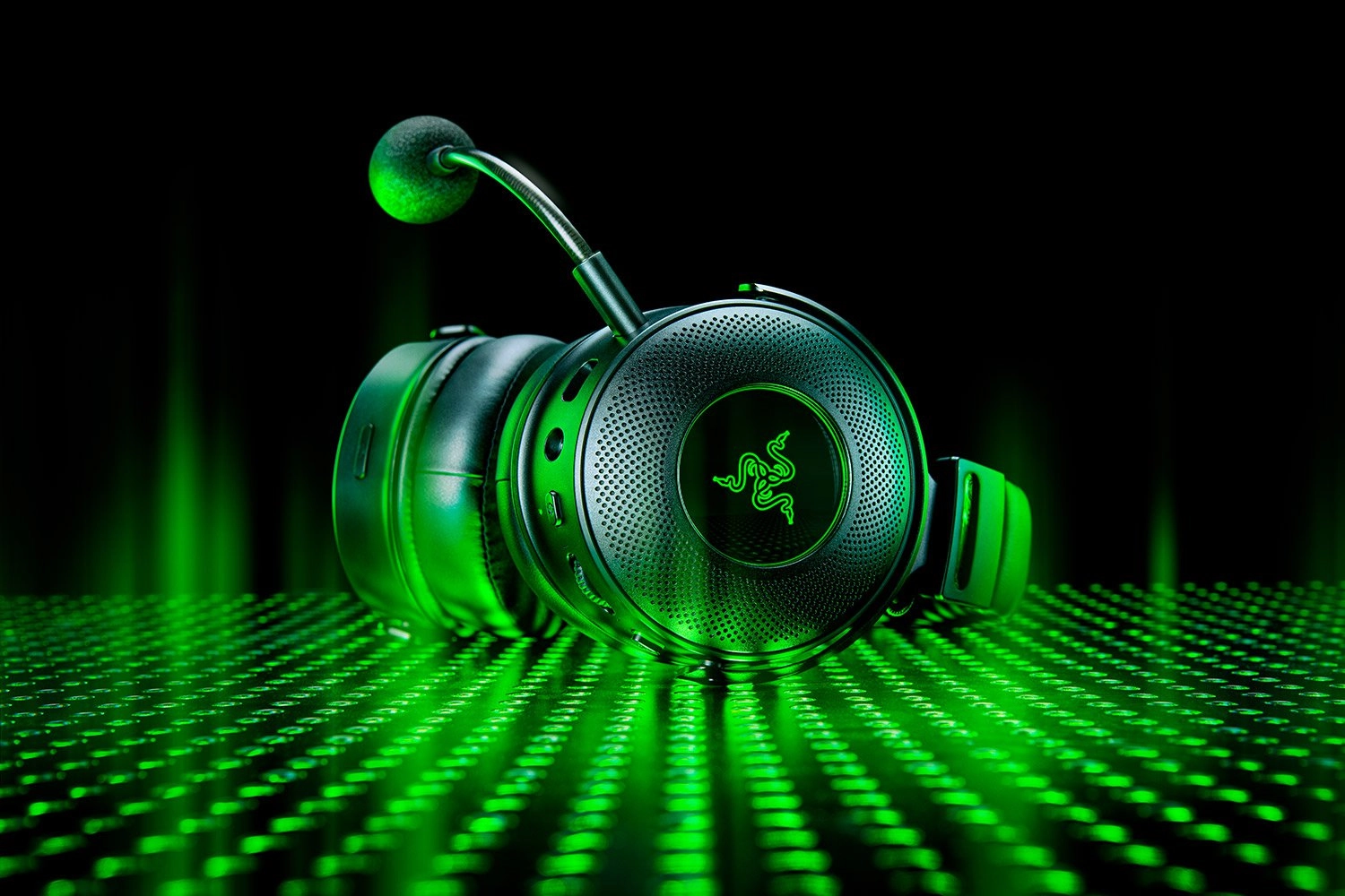 Razer Kraken V3 Pro simsiz kompyuter quloqchini bo'lib to'lash