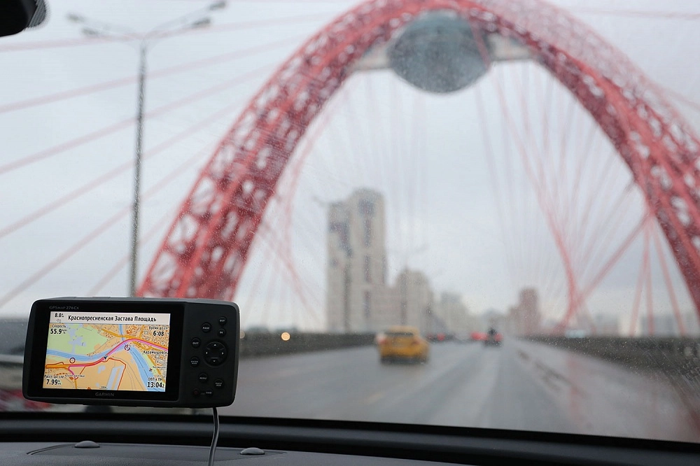 Garmin GPSMAP 276CX navigatori bo'lib to'lash