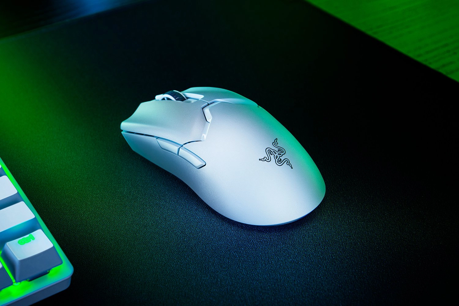Беспроводная мышь Razer Viper V2 Pro White рассрочка