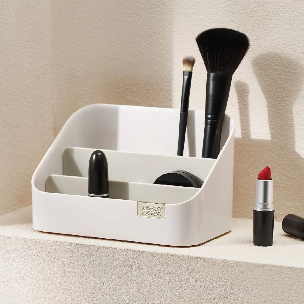 Joseph Joseph 75002 kosmetika uchun organayzeri bo'lib to'lash