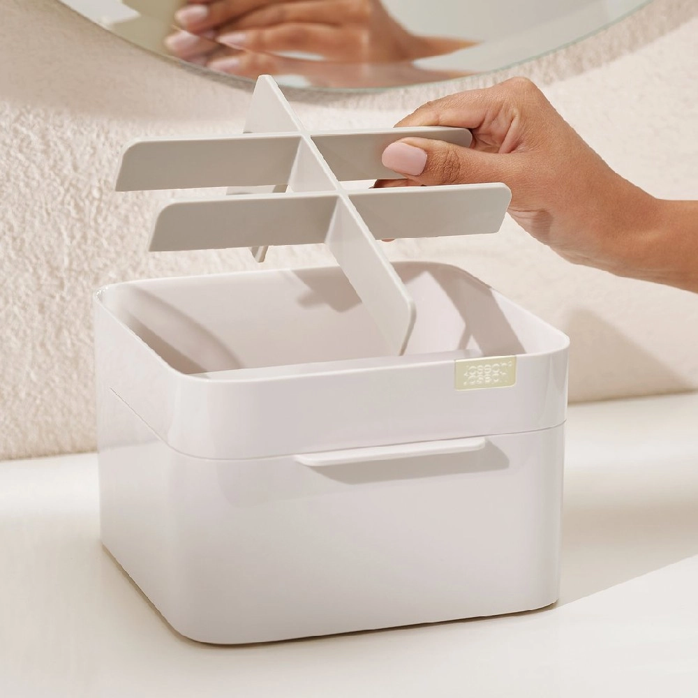 Joseph Joseph 75004 kosmetika uchun tortmali organayzeri bo'lib to'lash