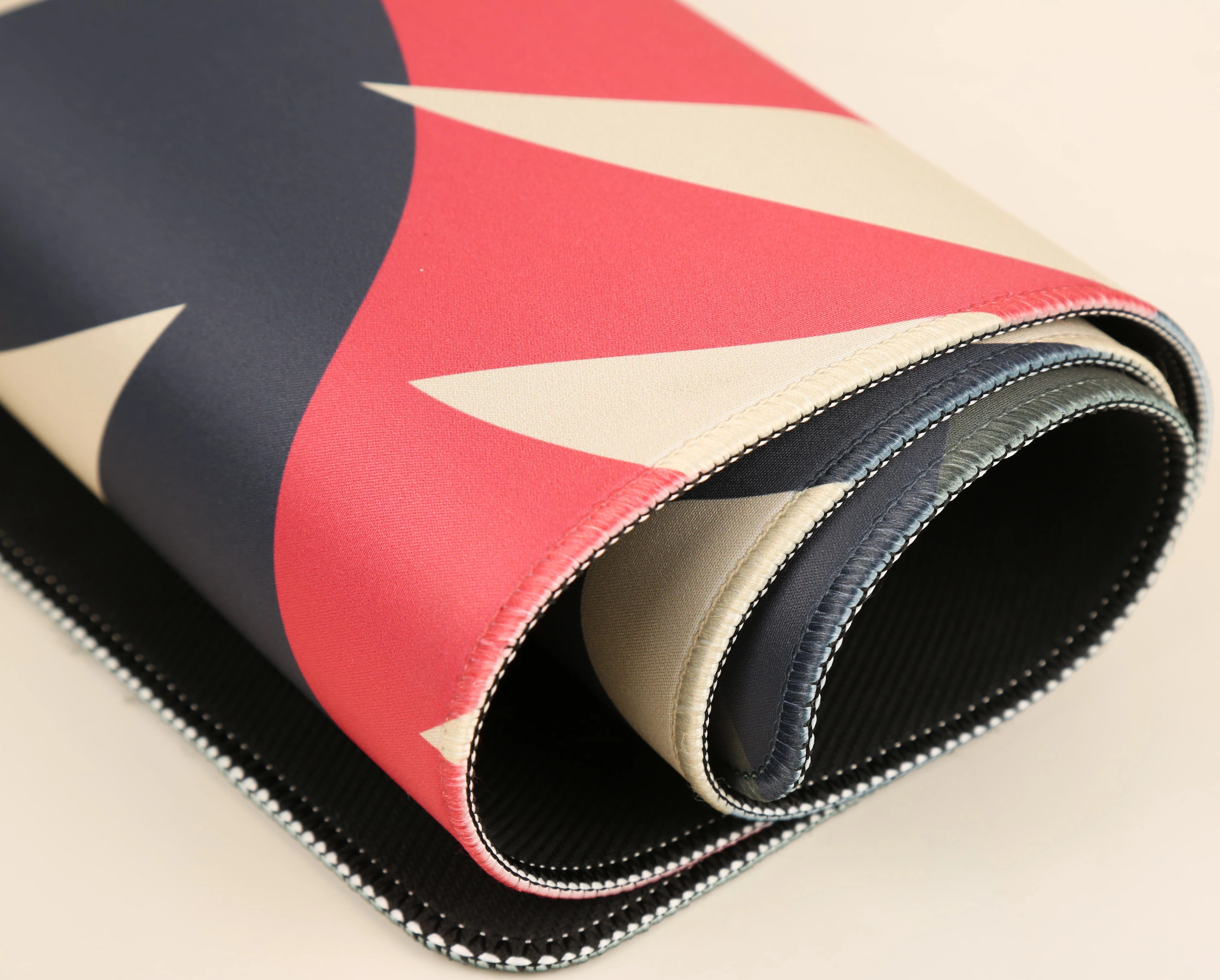 Sichqoncha paneli Varmilo Warrior-Soar Desk Mat XL - rasm №6 Sichqoncha paneli Varmilo Warrior-Soar Desk Mat XL bo'lib to'lash