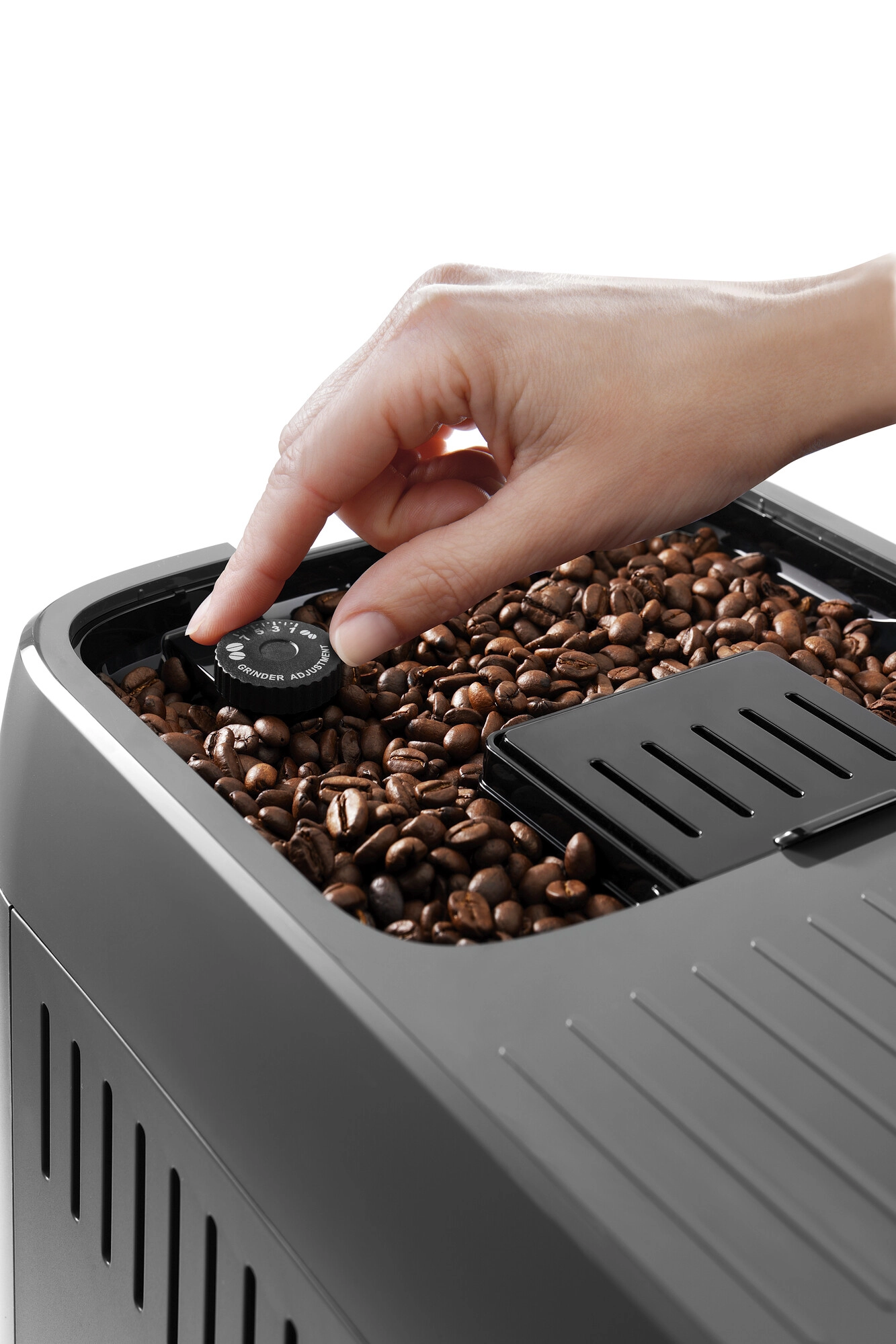 Кофемашина DeLonghi Magnifica Plus ECAM320.61 bo'lib to'lash