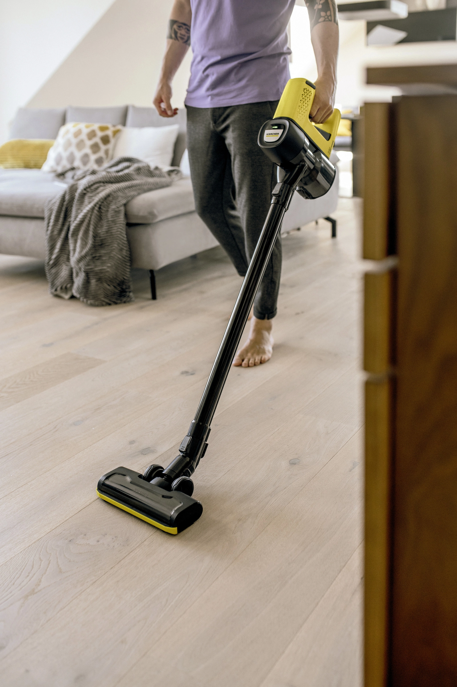 Аккумуляторный пылесос Karcher VC 4 Cordless myHome рассрочка