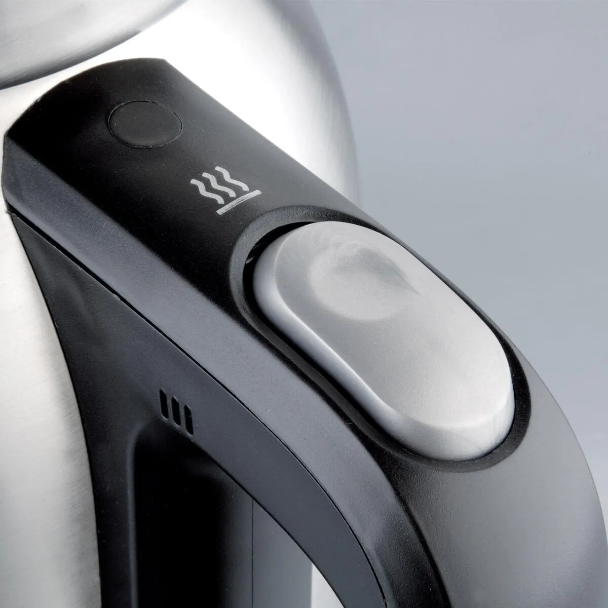 Korkmaz Demkolik Inox/Qora elektr choynak  A359 bo'lib to'lash