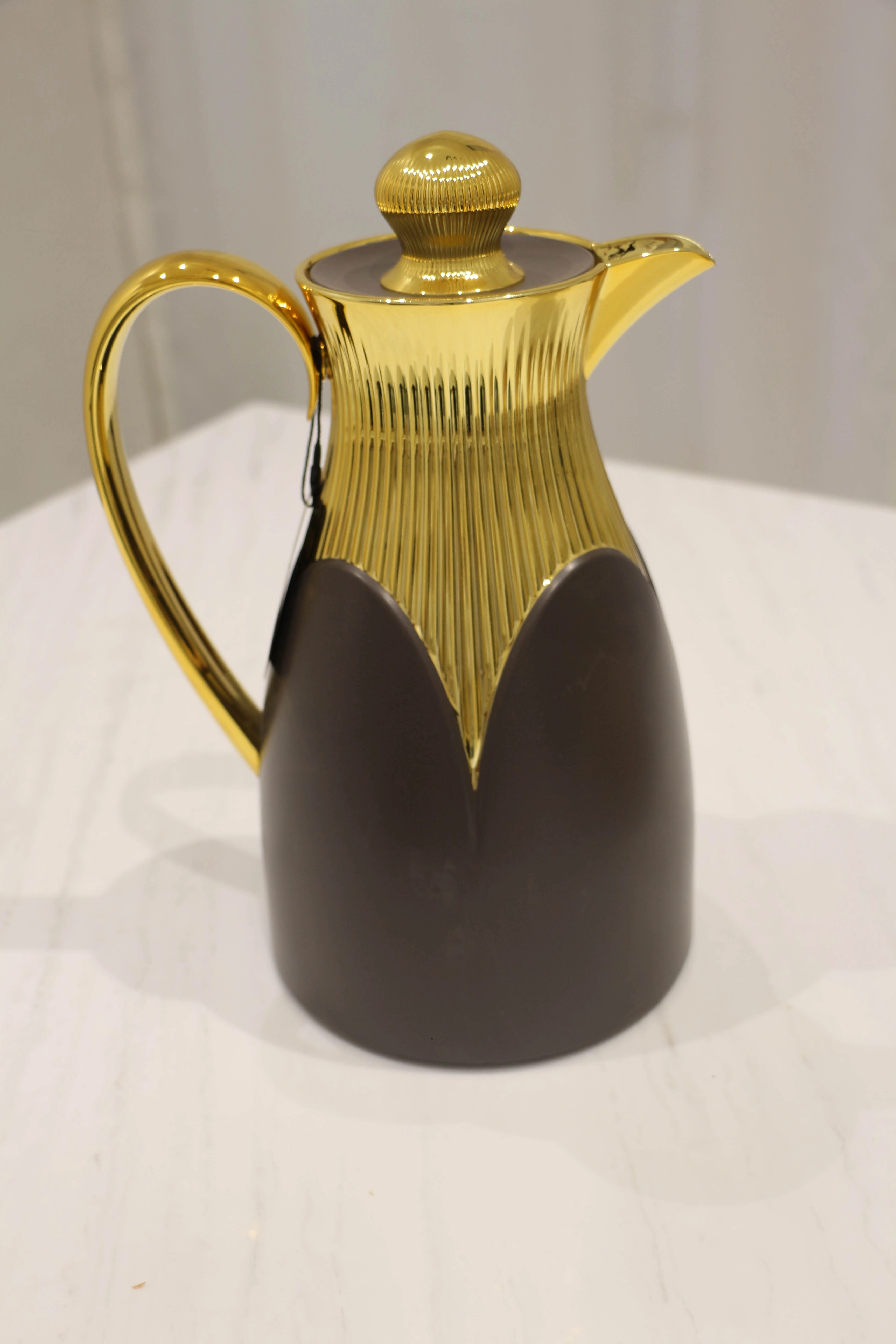 Feenik JN-2110 1L termo-choynagi (Dark Brown) bo'lib to'lash