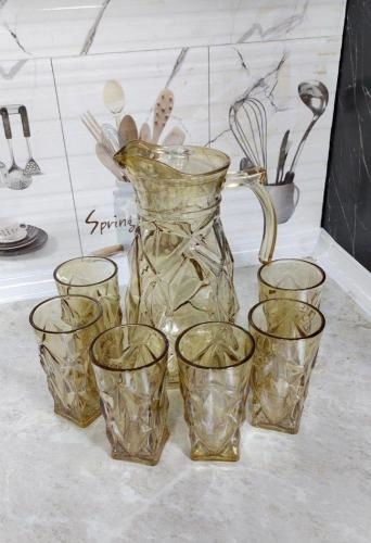 &ldquo;Tillarang asal&rdquo; ko&lsquo;za va stakanlar to&lsquo;plami sotib olish