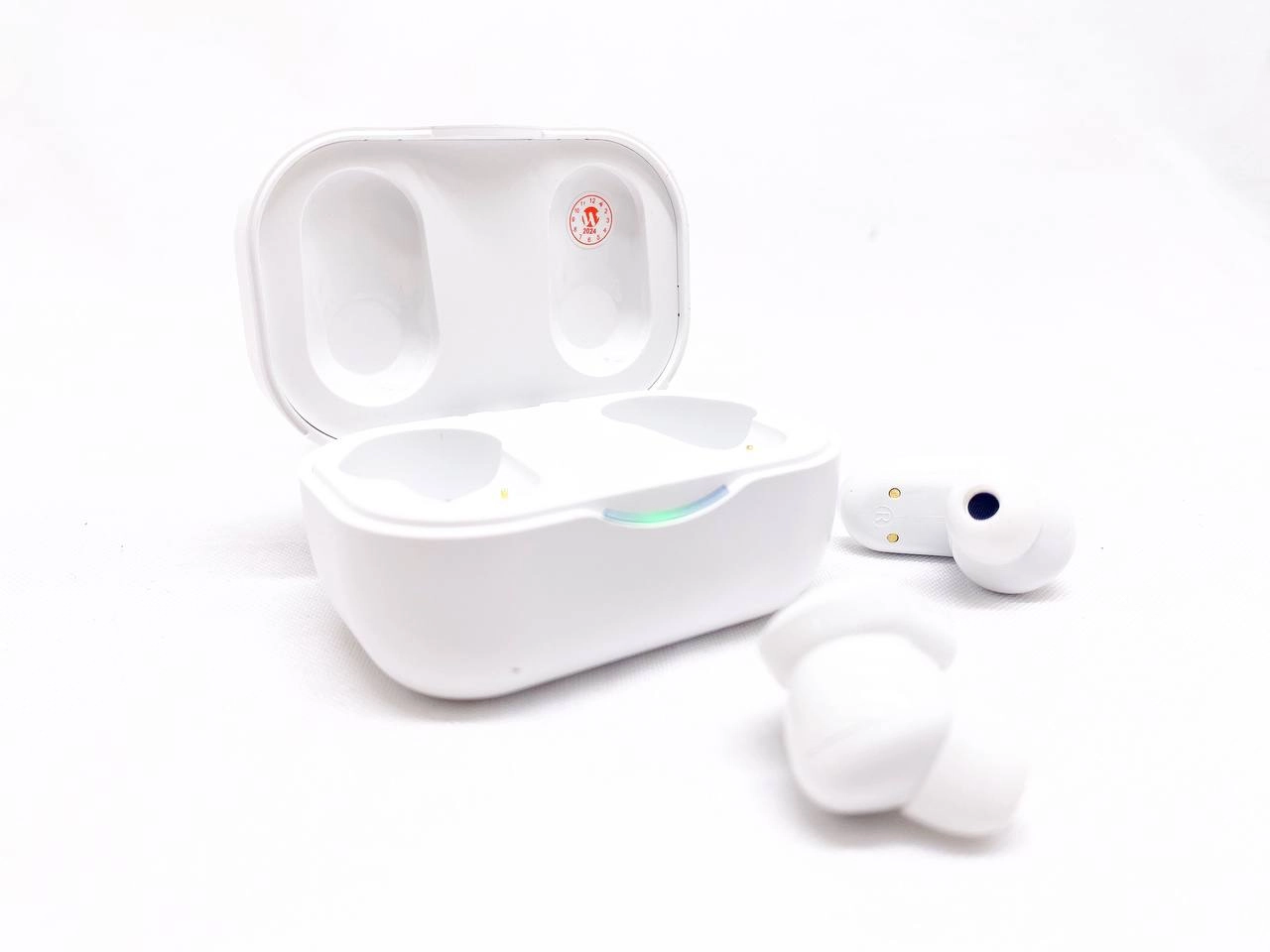 Earbuds Solar Q5 oq simsiz quloqchinlari sotib olish