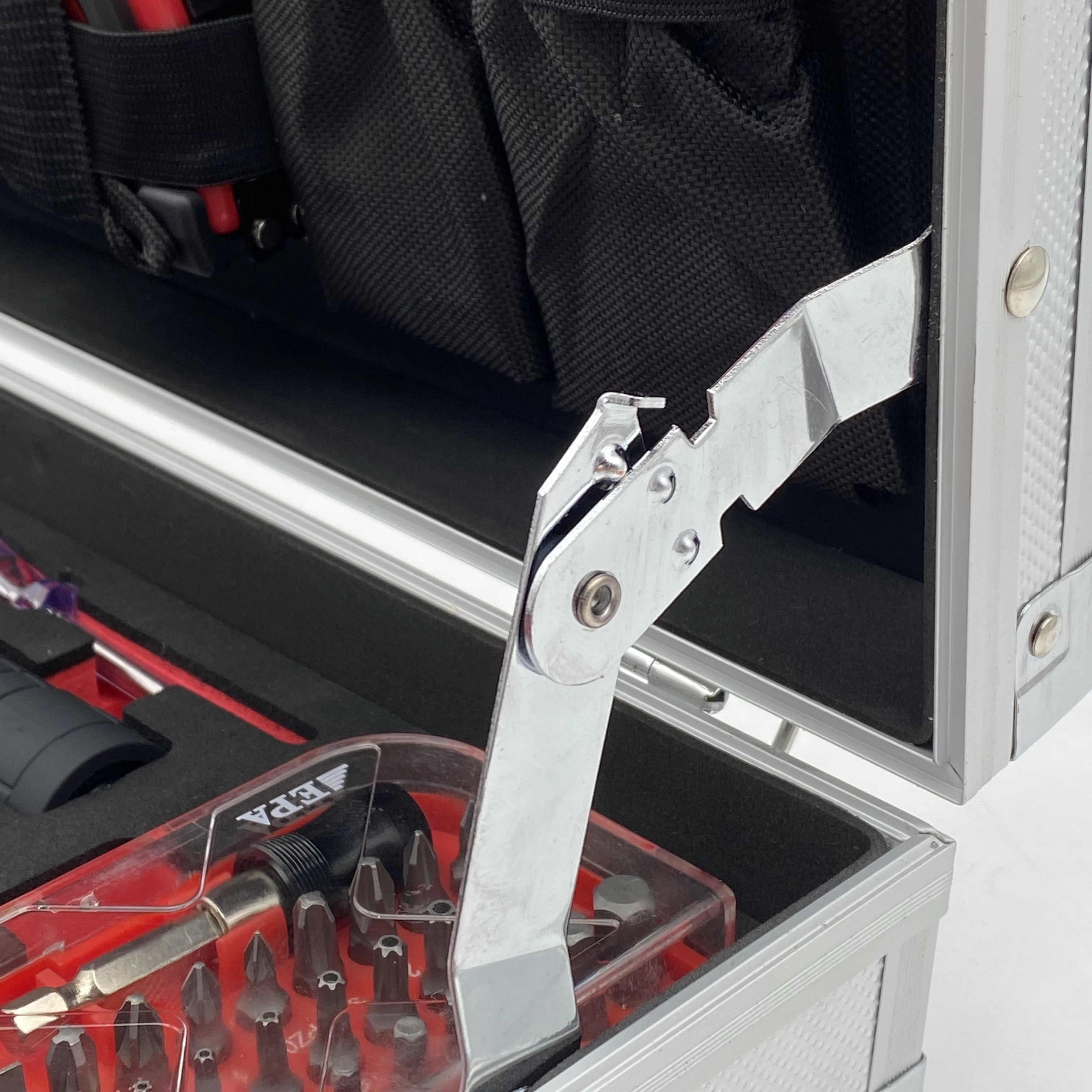 Набор инструментов EPA ENCH-163, 163 инструментов рассрочка