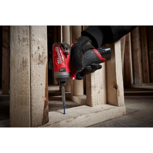 Аккумуляторный винтоверт Milwaukee M12 FID-0 FUEL (4933459822) в Узбекистане