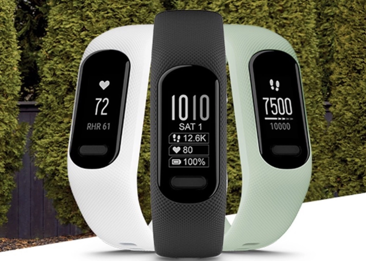 Смарт браслет Garmin Vivosmart 5 Black, White, Mint с фото