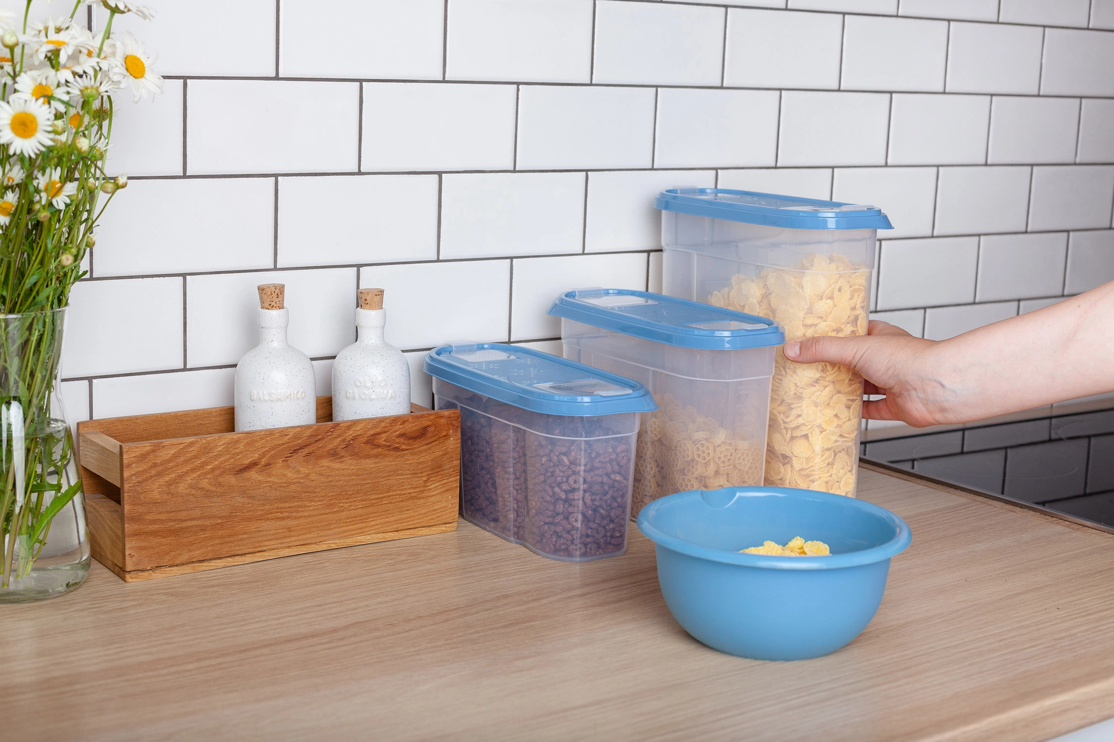 Plast Team BERGEN don mahsulotlari uchun banka, turli mahsulotlar uchun dozatorli, 2,5 l, 245x105x175 O'zbekistonda