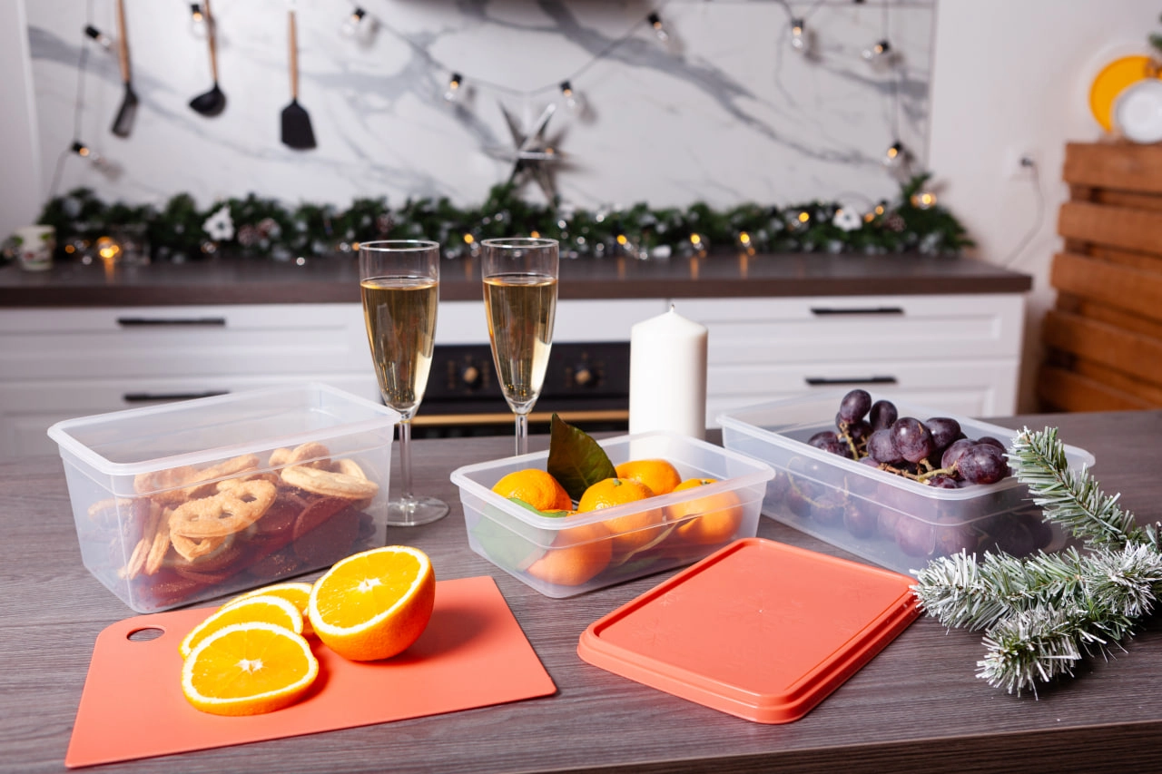 Контейнер для продуктов Plast Team BERGEN, 143х98х48 Персиковая карамель недорого