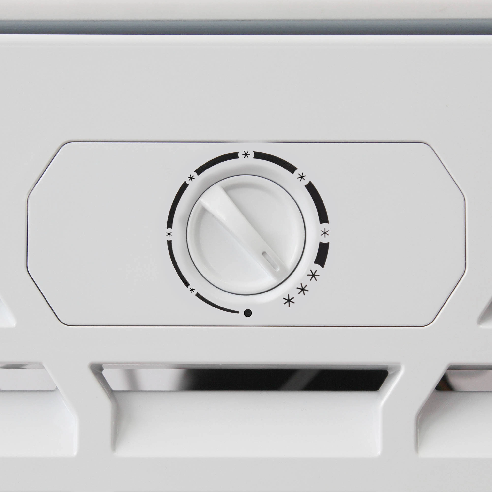 Холодильник витринного типа Бирюса 521RN в Узбекистане