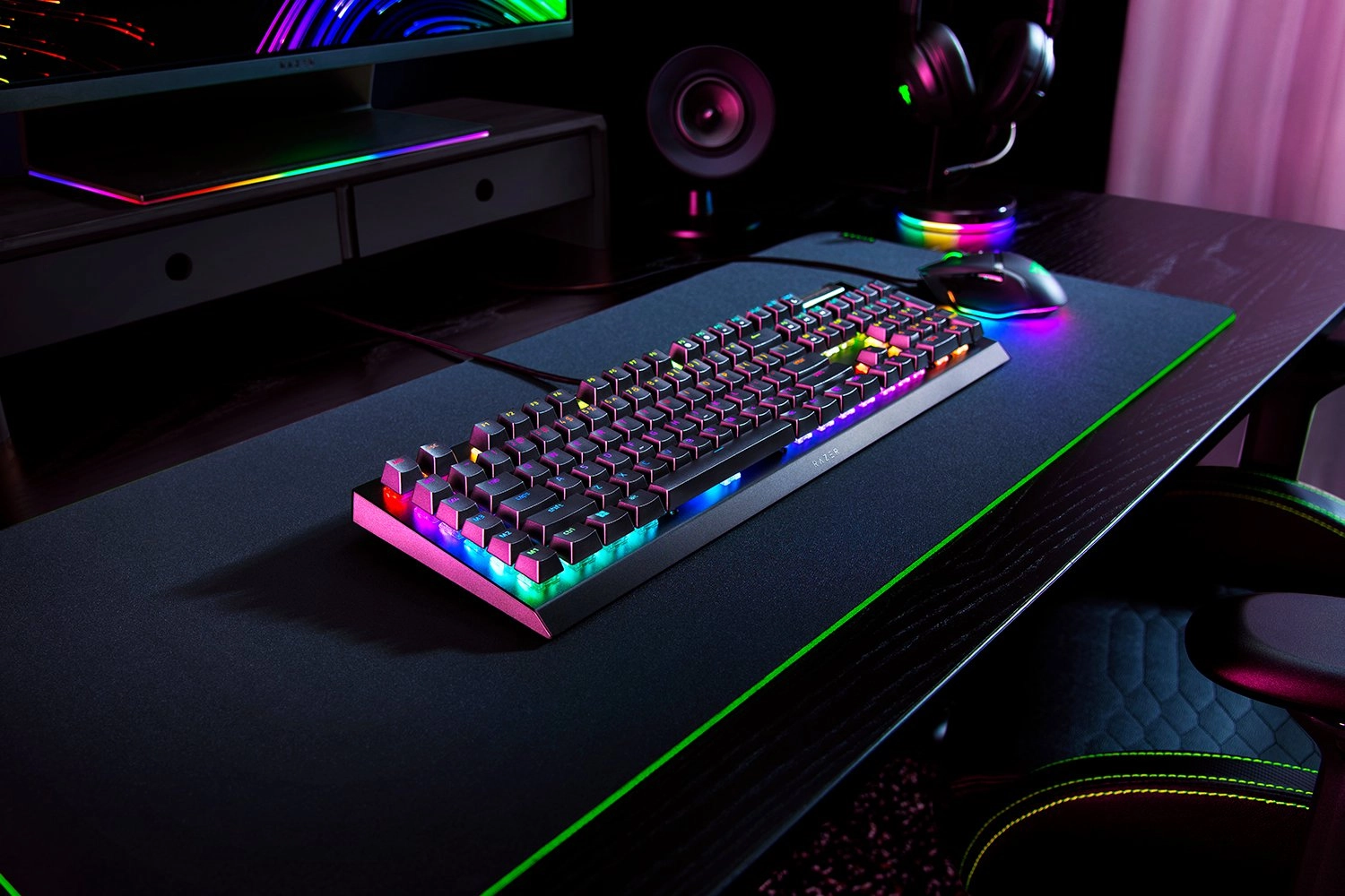 Klaviatura simli Razer BlackWidow V4 X Green Switch O'zbekistonda