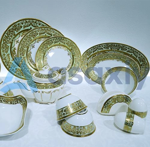 "Izumrud" – 12 kishilik Karosa chinni servizi sotib olish
