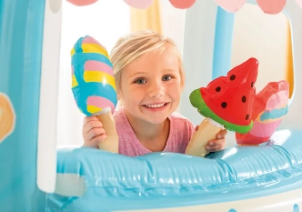 Игровой центр-домик "Мороженое" с бассейном Intex 48672 недорого