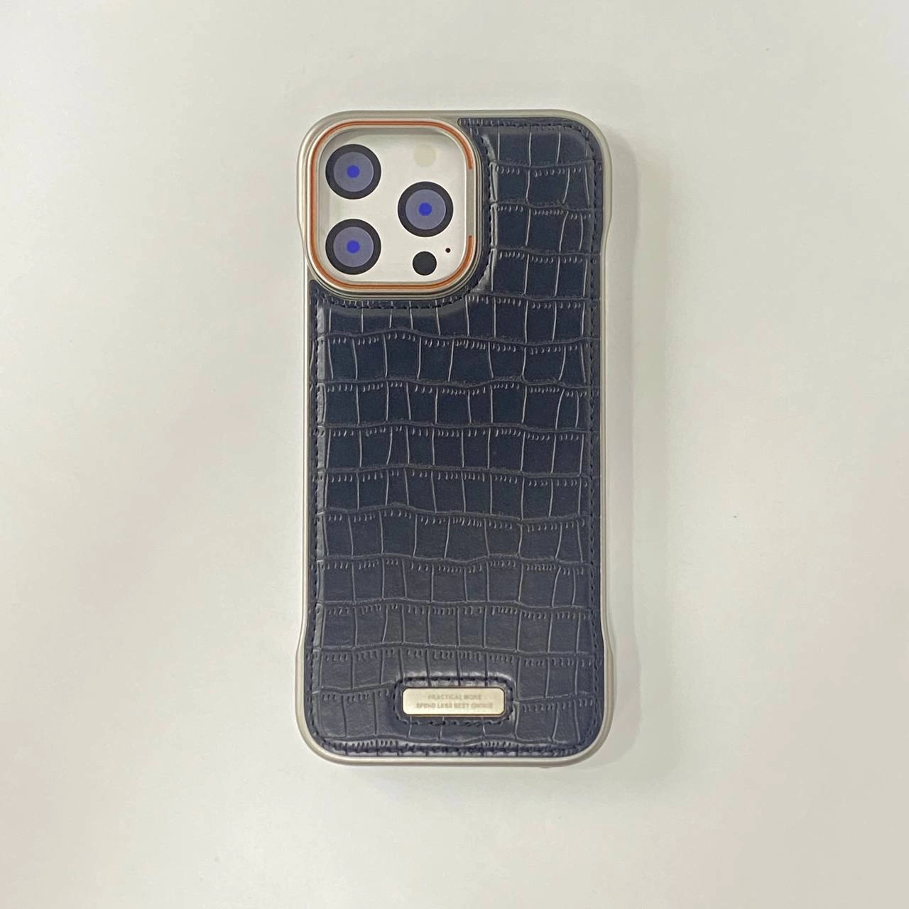 iPhone 16 Pro Max uchun Timsoh Ch1135 MagSafe qora g'ilofi sotib olish