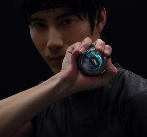 Кистевой тренажер Yunmai YMGB-Z701 онлайн