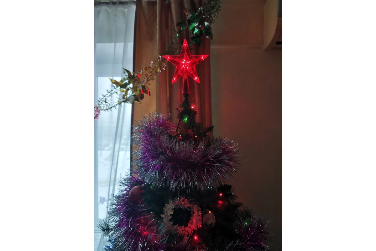 Верхушка на елку VEGAS Звезда 10 ламп цена