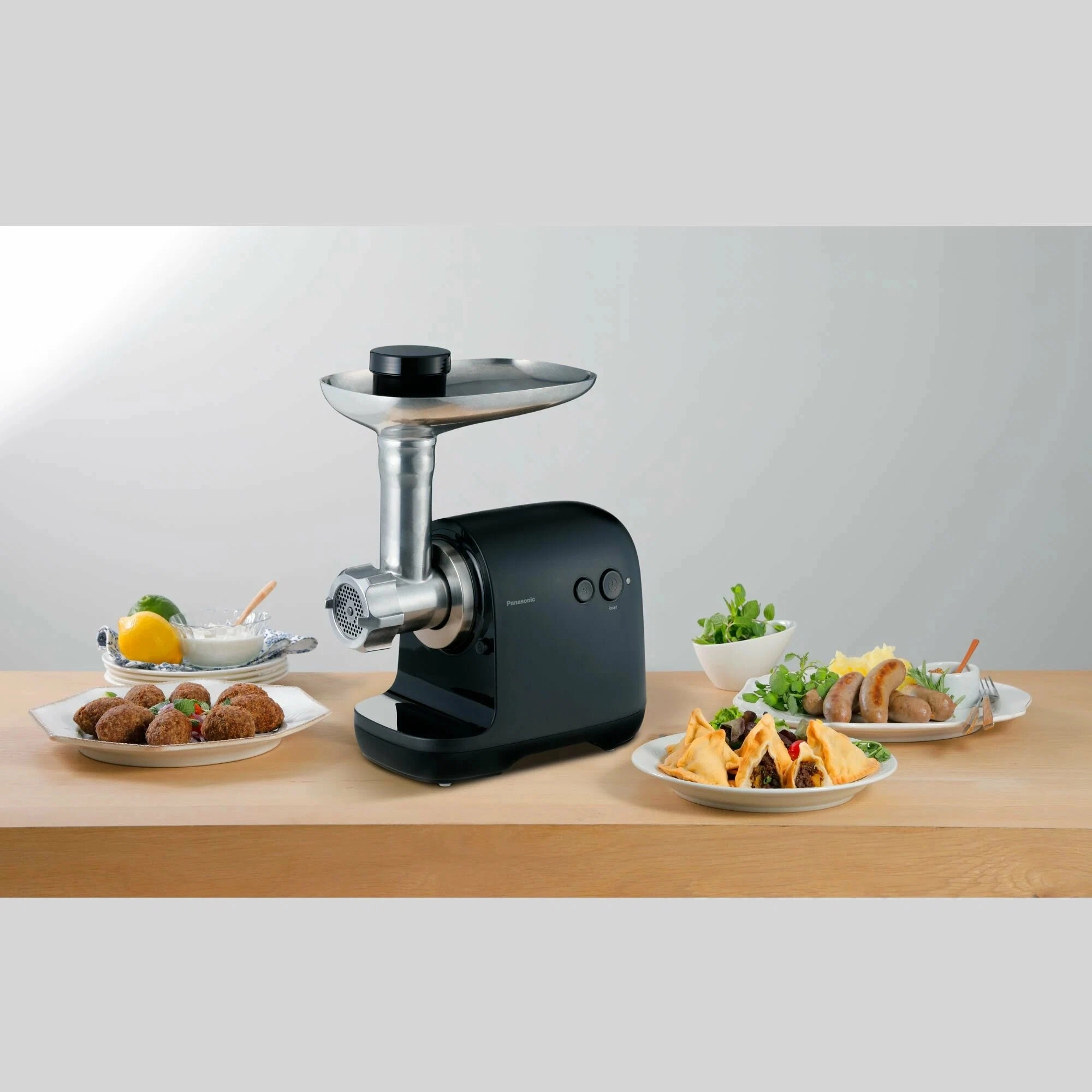 Go'sht maydalagich Panasonic MK-GX1710KTQ narxi