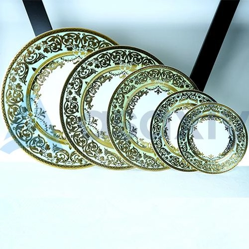 "Izumrud" – 12 kishilik Karosa chinni servizi narxi