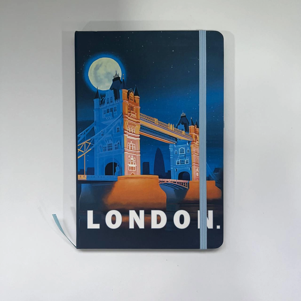 New York, Paris, London yondaftari (dona) - rasm №3 New York, Paris, London yondaftari (dona) arzon