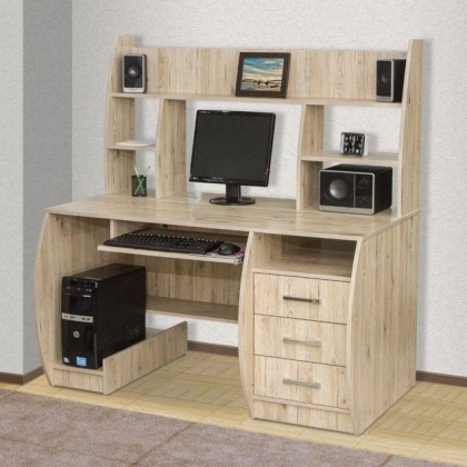 ''Pekard'' kompyuter stoli