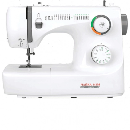 Швейная машина Chayka 142М