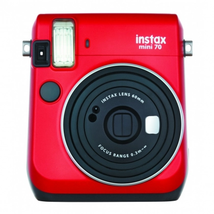 INSTAX mini 70 (Red) – bir lahzada chiquvchi suratlar uchun fotokamera